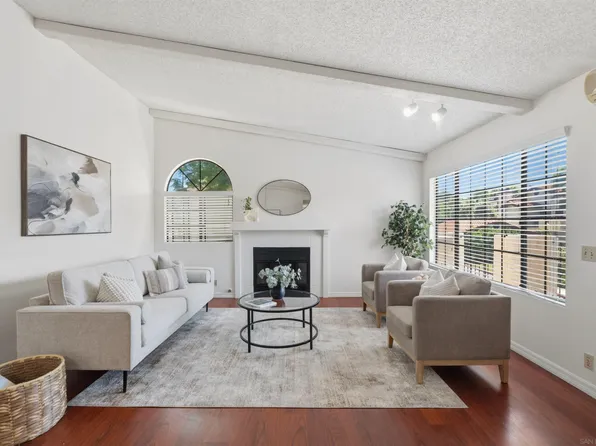 4170 Porte De Palmas Unit 20, San Diego, CA 92122