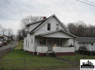 1300 28th St, Huntington, WV 25705