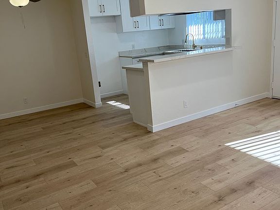 5th image of 319 Concord St APT 9