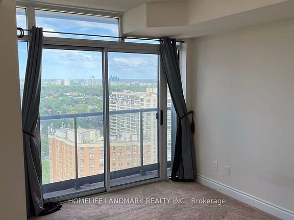 5th image of 10 Northtown Way #2506