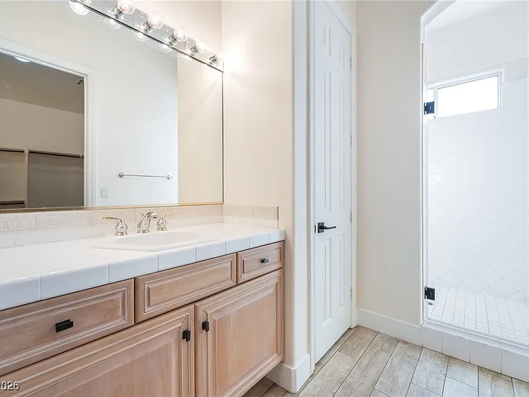 904 Pont Chartrain Dr — Photo 18