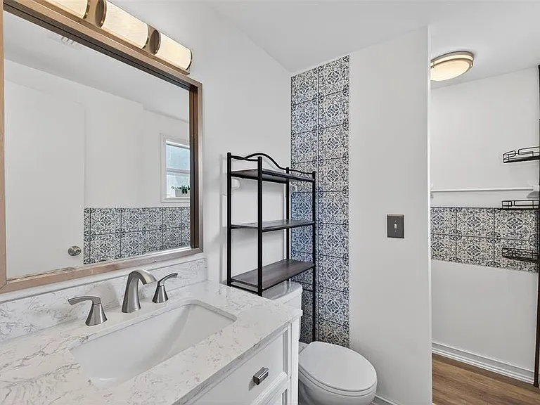 5900 Cypress St N — Photo 21