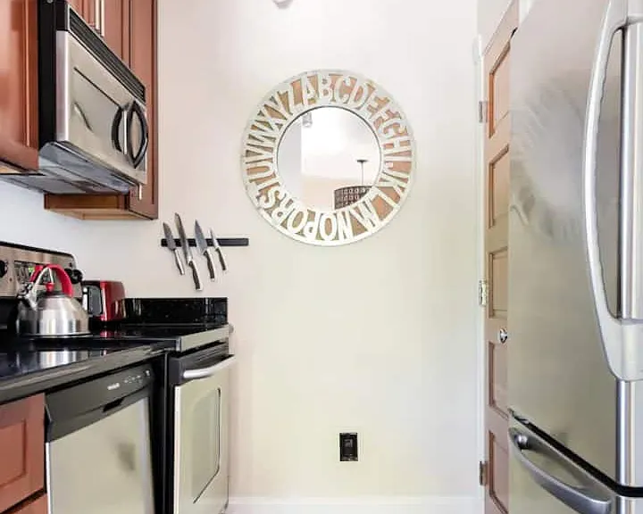 1100 Greenleaf Ave #A — Photo 12