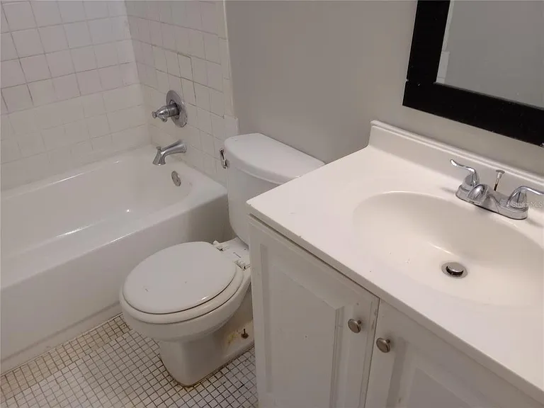 1217 Kennedy Rd #56 — Photo 4
