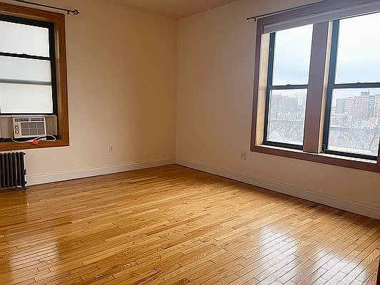 3rd image of 311 Convent Ave #53