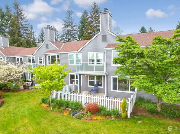4056 Providence Point Drive SE #1023, Issaquah, WA 98029