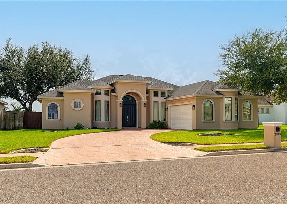 1st image of 2913 La Puerta Ave