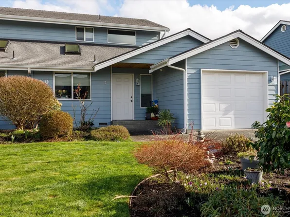 150 NE Nunan Loop #2, Oak Harbor, WA 98277