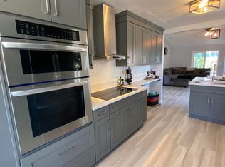 973 Edgecliff Dr, Reno, NV 89523