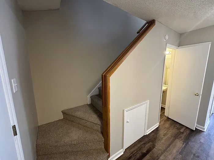 2910 Faversham Pl — Photo 8