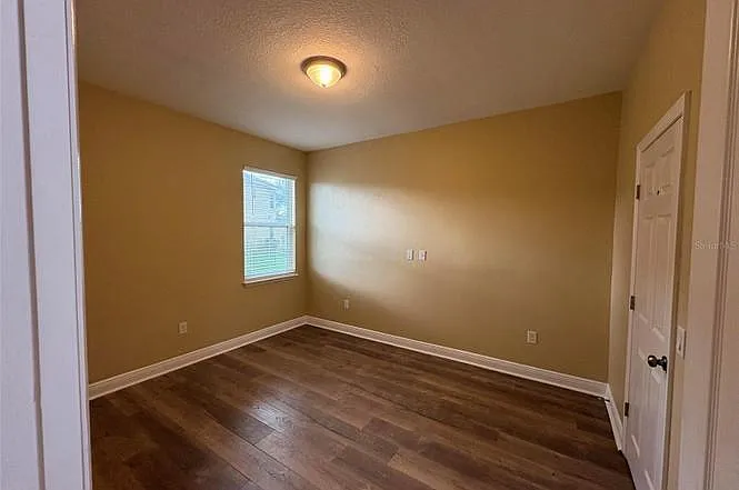 3700 Paradiso Cir — Photo 25