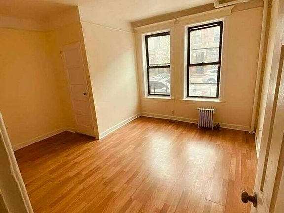 3rd image of 31-14 34th St #1