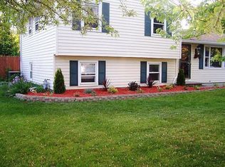 31 Virginia Manor Rd, Rochester, NY 14606