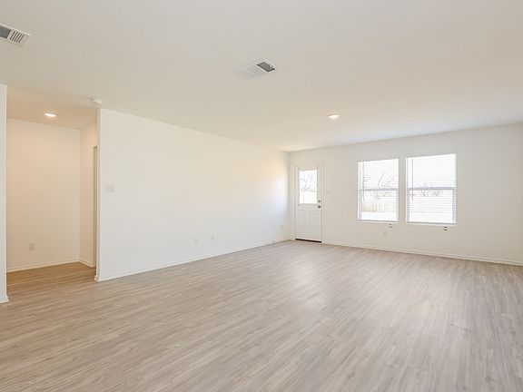 2nd image of 2714 Robles St