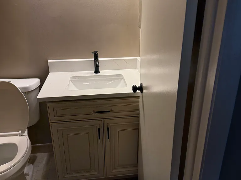 314 Silverwood Ct #B1 — Photo 7