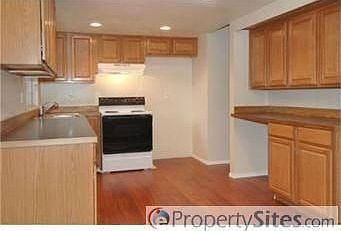 3rd image of 20831 23rd Ave W