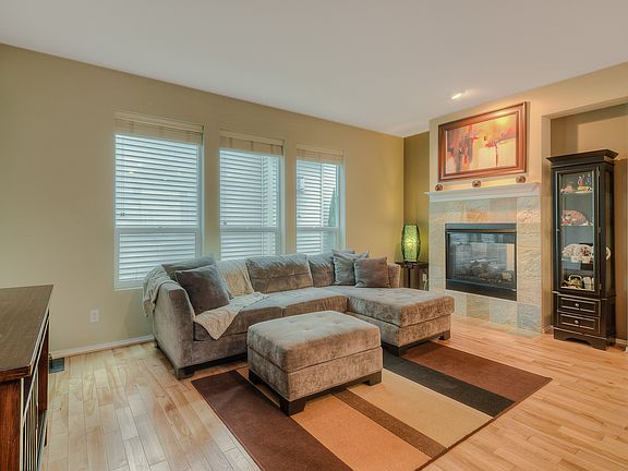 5th image of 814 62nd St SE