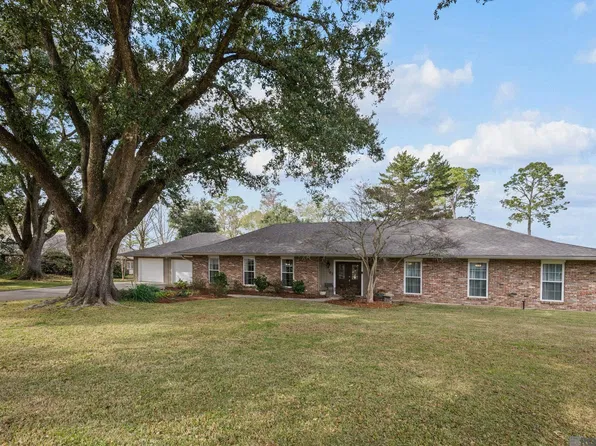 767 Oak Hills Pkwy, Baton Rouge, LA 70810