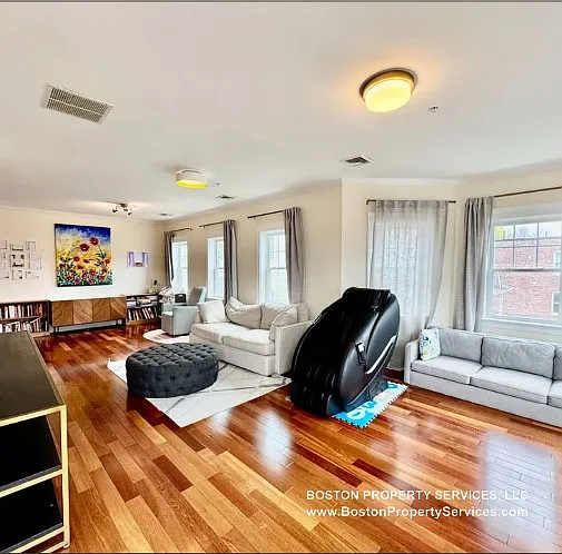 15 Millmont St #2 — Photo 15