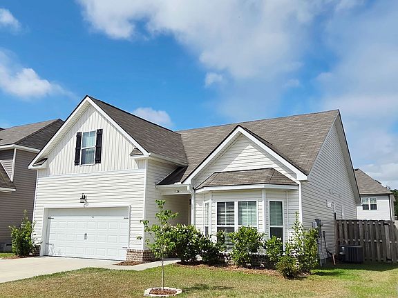 4th image of 124 Annie Dr