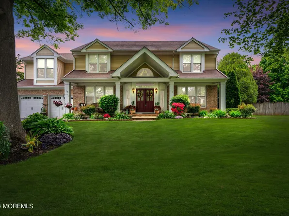12 Palace Place, Freehold, NJ 07728