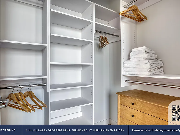 Walk-in Closet