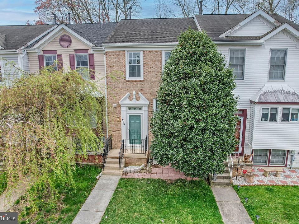 1st image of 653 Corsica Ave