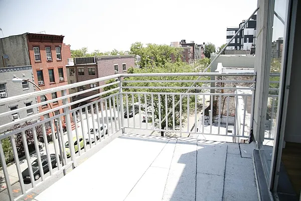 Sold by Corcoran | media 6