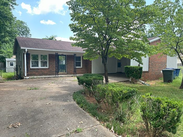 1st image of 4402 Millvale Dr SW