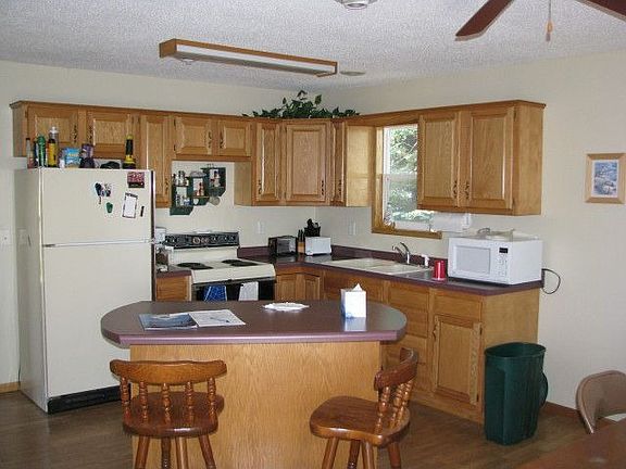 3rd image of 6495 Hares Dr