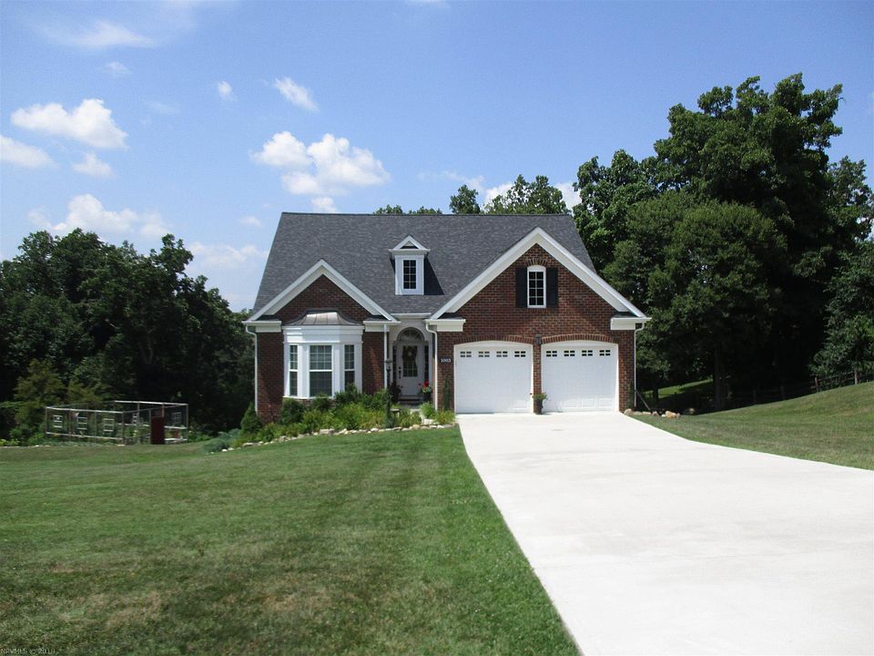 1st image of 1003 W Rock Rd