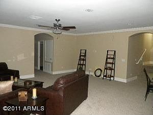 4th image of 44559 W Garden Ln
