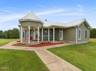 76 C J Harrell Rd, Poplarville, MS 39470