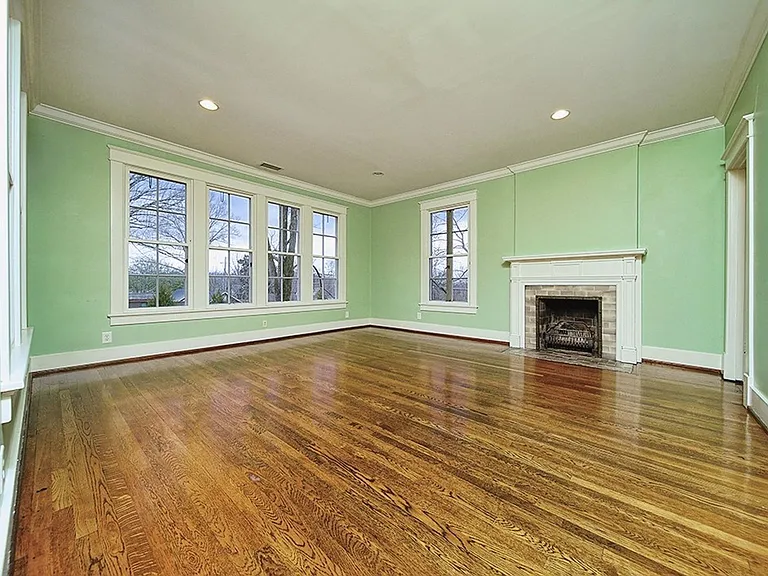 3944 Woodlawn Dr — Photo 26