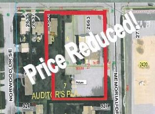 2663* Mount Vernon Rd SE, Cedar Rapids, IA 52403