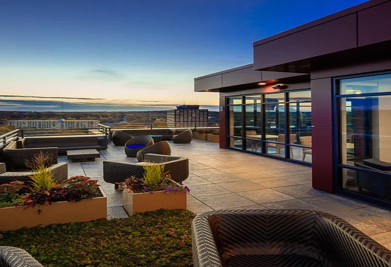 Venture Luxury High Rise — Photo 20