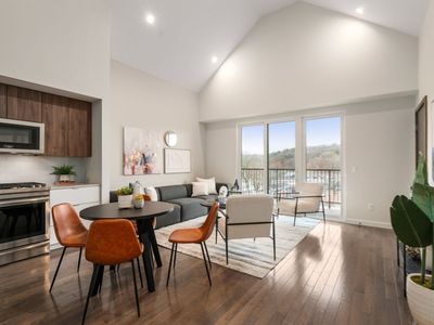 165 Hyde Park Ave #2, Jamaica Plain, MA, 02130