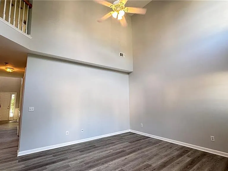 515 Weathervane Ct — Photo 14