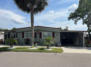 186 N Lake Dr, Leesburg, FL 34788