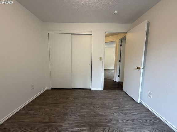 3rd image of 845 SE 8th St