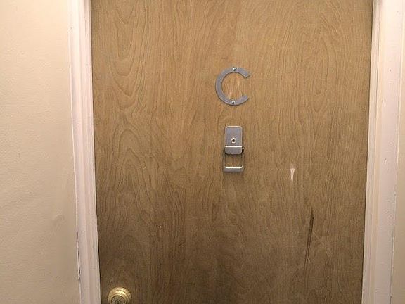 2nd image of 410 Monmouth St