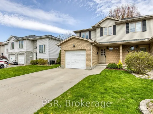 90 Roman Cres, London, ON N5V 4W3