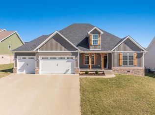 154 Hawthorne Dr, Winchester, KY 40391