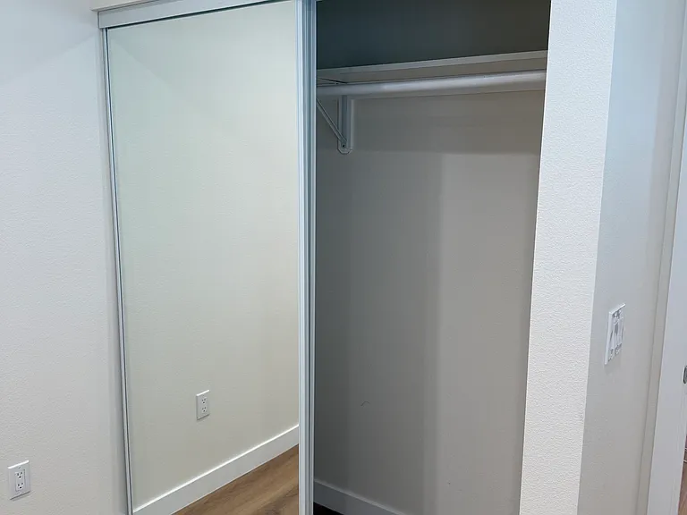 15623 Van Ness Ave — Photo 10