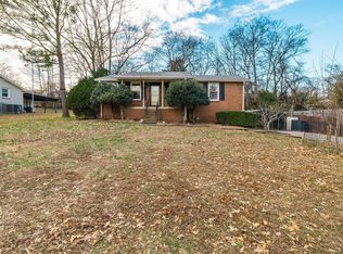 107 Lynn Dr, Hendersonville, TN 37075