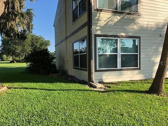2nd image of 18101 Sandalwood Dr #101