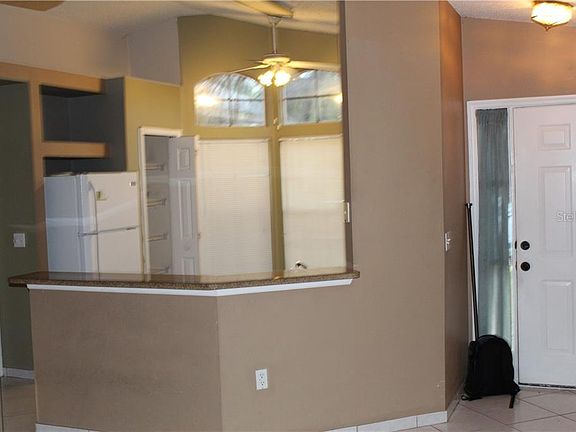 5th image of 495 Briar Bay Cir