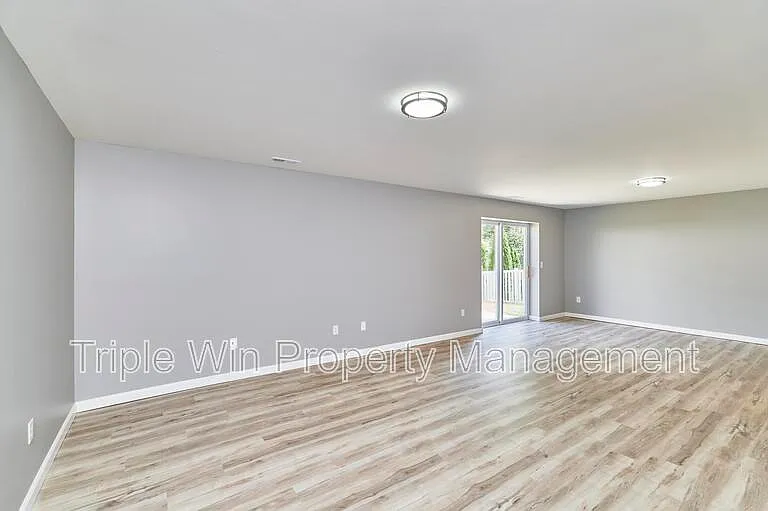 4927 Triple Tree Ct — Photo 28