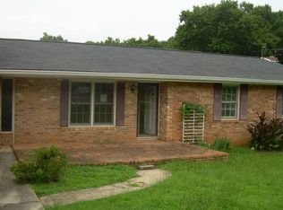 132 Highland Ests, Commerce, GA 30529