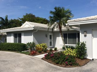 3848 Crayton Rd, Naples, FL 34103